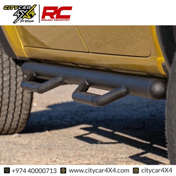 ROUGH COUNTRY Oval Nerf Step 2015-25 GMC Canyon & Chevy Colorado Crew Cab